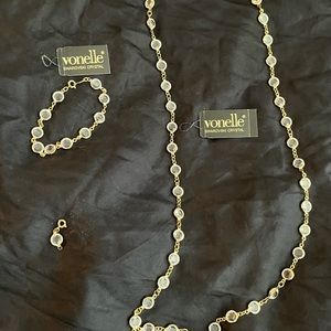 Vonelle Swarovski Crystal